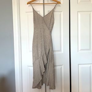 Abercrombie wrap dress with ruffles